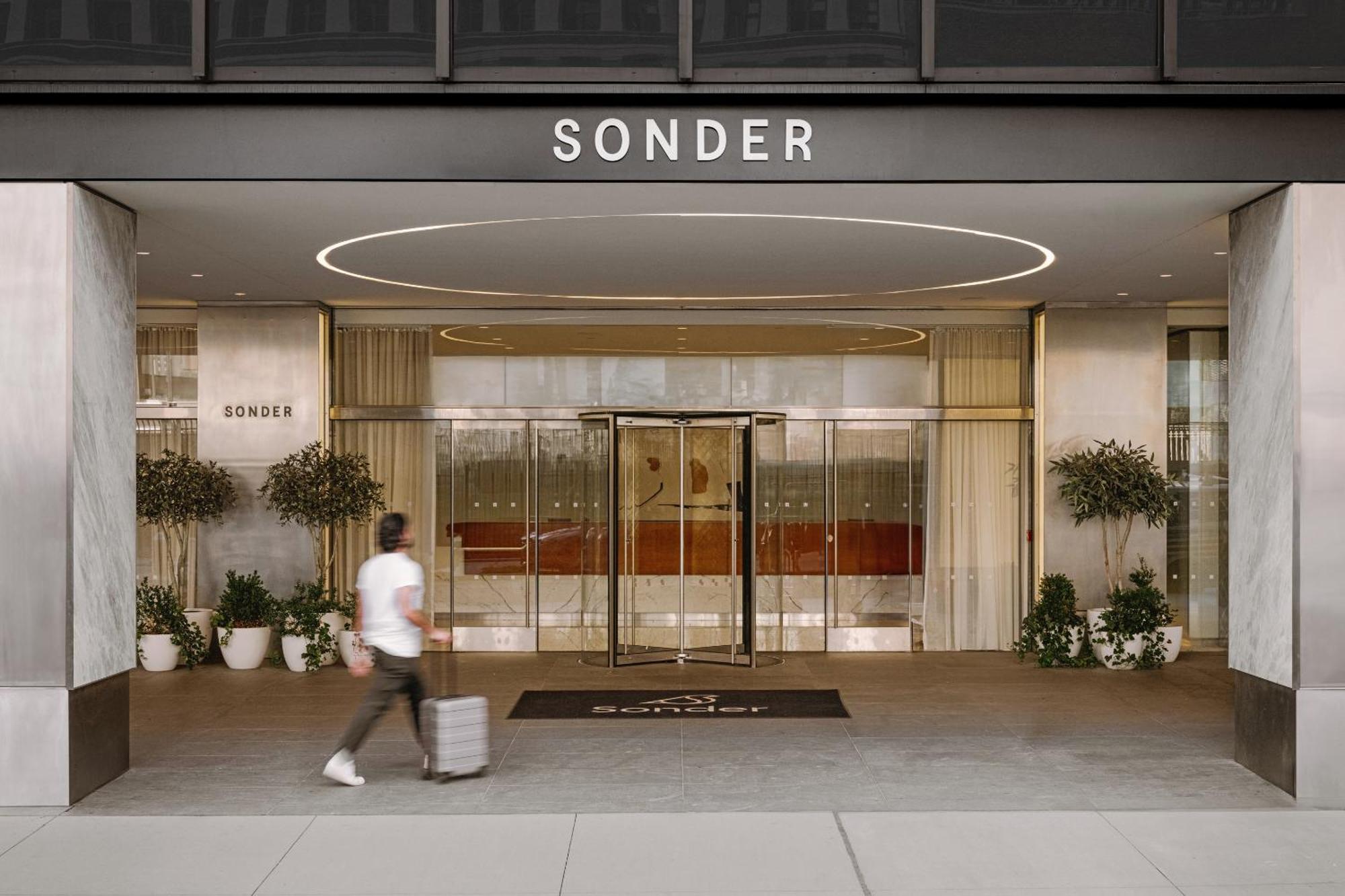 Sonder Battery Park Apartahotel